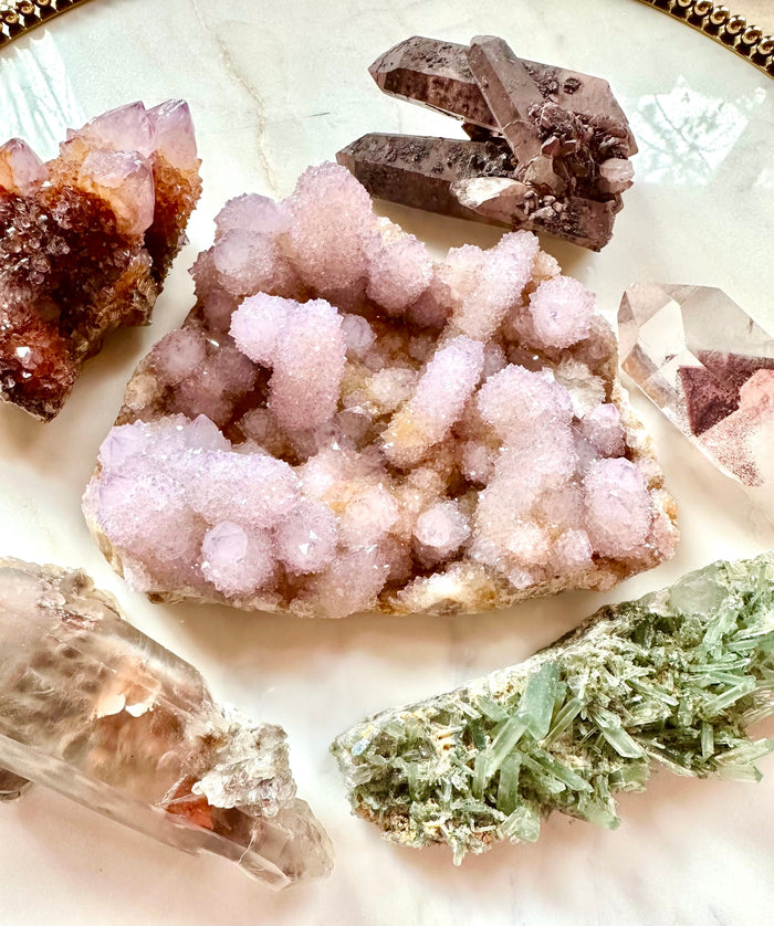 Statement Pieces, Clusters & Raw